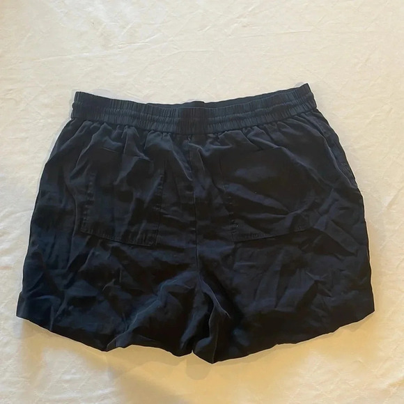 Simply Very Wang women’s black pull on high rise waist shorts XL super cute EUC - Picture 5 of 5